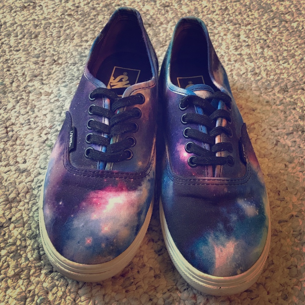 ⚡️SALE ⚡️ Galaxy Vans